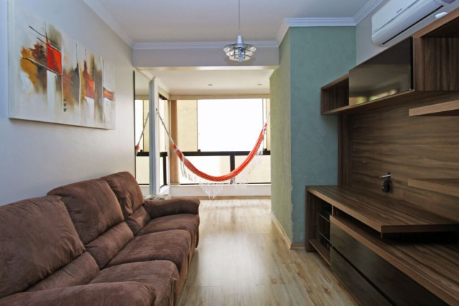 Imagem Apartamento com 3 Quartos à Venda, 68 m² em Partenon - Porto Alegre