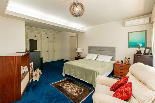 Imagem Apartamento com 3 Quartos à Venda, 185 m² em Moinhos De Vento - Porto Alegre