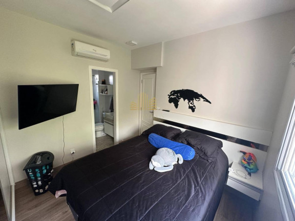 Imagem Apartamento com 2 Quartos à Venda, 64 m²