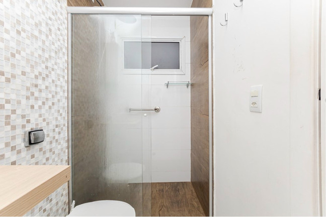 Imagem Casa com 4 Quartos à Venda, 320 m² em Santo Inácio - Curitiba Imagem Casa com 4 Quartos à Venda, 320 m² em Santo Inácio - Curitiba