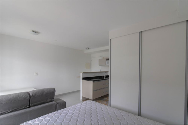 Imagem Imóvel com 1 Quarto à Venda, em Pinheiros - São Paulo Imagem Imóvel com 1 Quarto à Venda, em Pinheiros - São Paulo