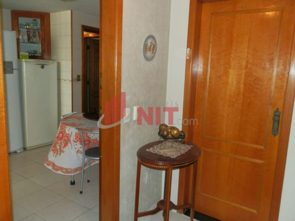 Imagem Apartamento com 3 Quartos à Venda, 175 m² em Icaraí - Niterói