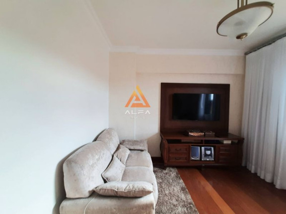 Imagem Apartamento com 3 Quartos à Venda, 175 m²