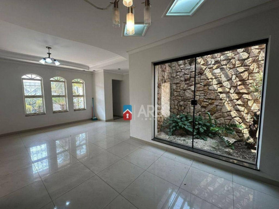 Imagem Casa com 3 Quartos para Alugar, 249 m² em Vila Omar - Americana Imagem Casa com 3 Quartos para Alugar, 249 m² em Vila Omar - Americana