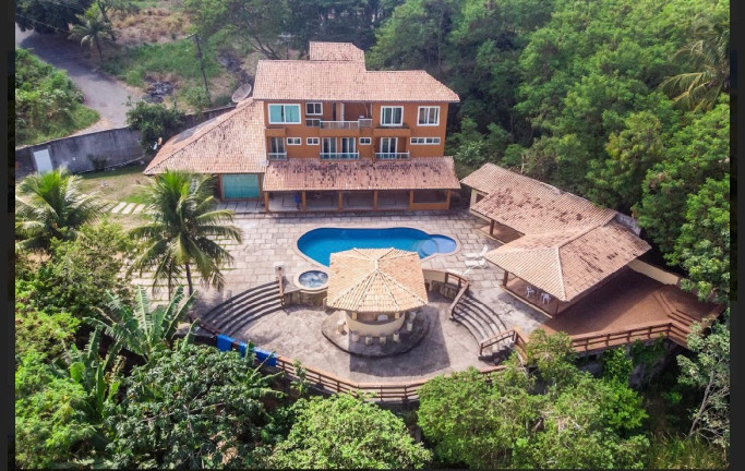 Imagem Casa com 6 Quartos à Venda, 1.000 m² em Meaípe - Guarapari