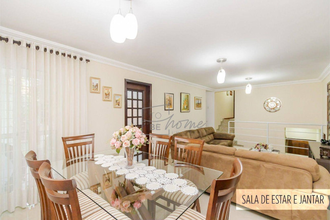 Imagem Casa com 3 Quartos à Venda, 189 m² em Cachoeira - Curitiba