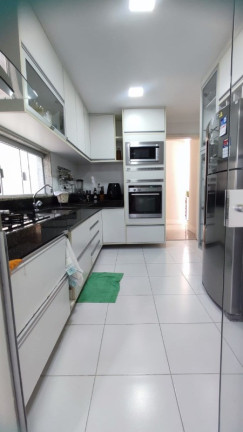 Imagem Casa com 3 Quartos à Venda, 300 m² em Sim - Feira De Santana