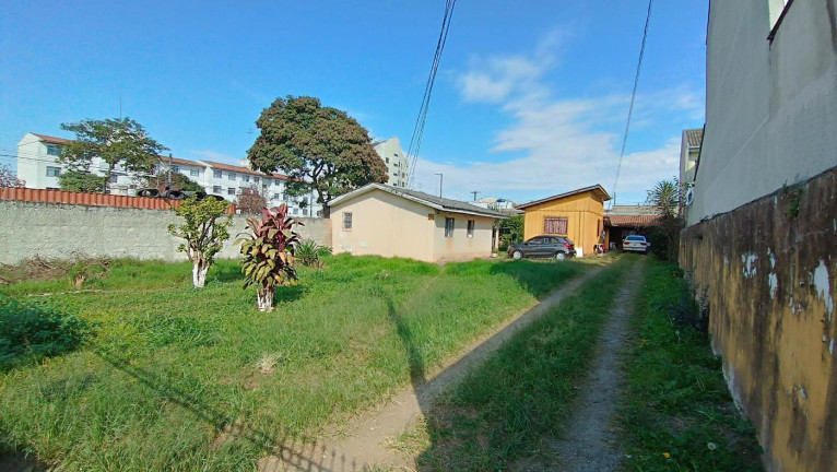 Imagem Terreno à Venda, 700 m² em Parolin - Curitiba Imagem Terreno à Venda, 700 m² em Parolin - Curitiba