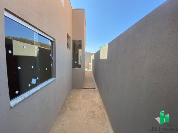 Imagem Casa com 3 Quartos à Venda, 62 m² em Monte Belo - Montes Claros