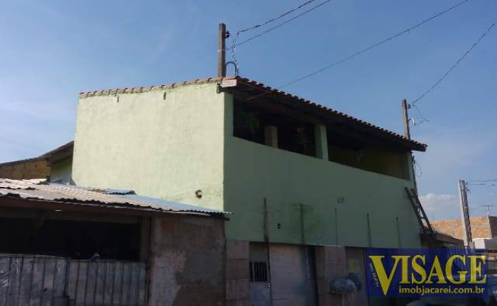 Sobrado com 4 Quartos à Venda,  em Pq. Dos Principes - Jacareí