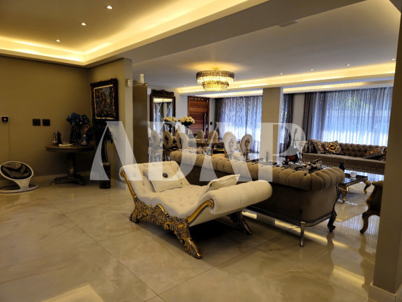 Imagem Casa com 6 Quartos à Venda, 1.100 m² em Barra Da Tijuca - Rio De Janeiro Imagem Casa com 6 Quartos à Venda, 1.100 m² em Barra Da Tijuca - Rio De Janeiro