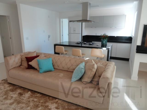 Imagem Apartamento com 3 Quartos à Venda, 130 m² em Centro - Balneário Camboriú