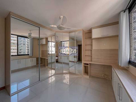 Imagem Apartamento com 4 Quartos à Venda, 150 m² em Icaraí - Niterói