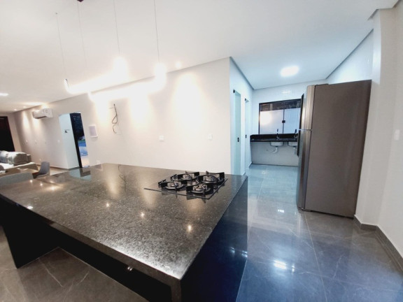 Imagem Casa com 3 Quartos à Venda, 261 m² em Ponta Negra - Manaus