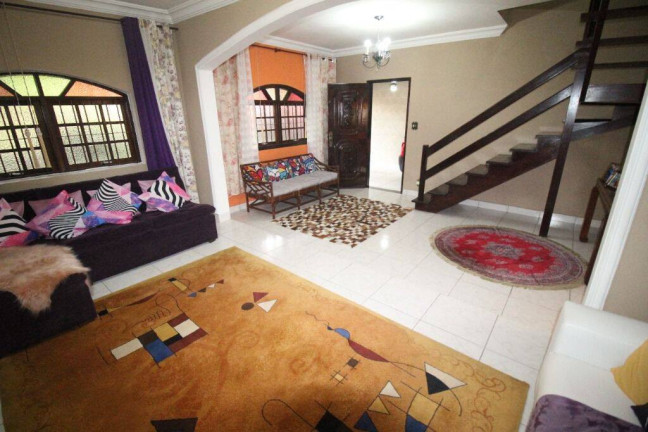 Imagem Casa com 4 Quartos à Venda, 304 m² em Jaguaribe - Osasco Imagem Casa com 4 Quartos à Venda, 304 m² em Jaguaribe - Osasco