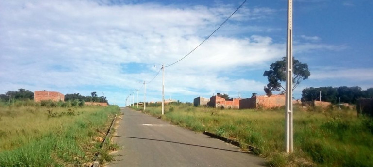 Imagem Imóvel à Venda, 200 m² em Jardim Privé Das Caldas - Caldas Novas Imagem Imóvel à Venda, 200 m² em Jardim Privé Das Caldas - Caldas Novas