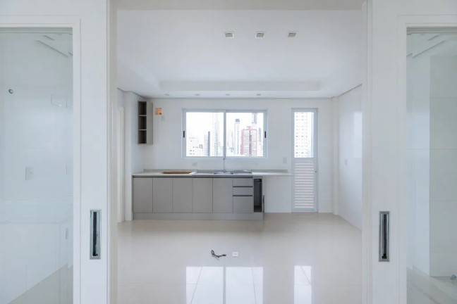 Imagem Apartamento com 2 Quartos à Venda, 252 m² em Centro - Balneário Camboriú