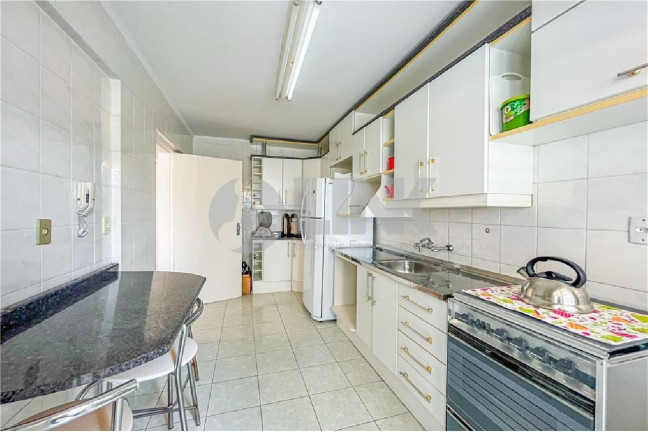 Imagem Apartamento com 1 Quarto à Venda, 56 m² em Passo Da Areia - Porto Alegre Imagem Apartamento com 1 Quarto à Venda, 56 m² em Passo Da Areia - Porto Alegre