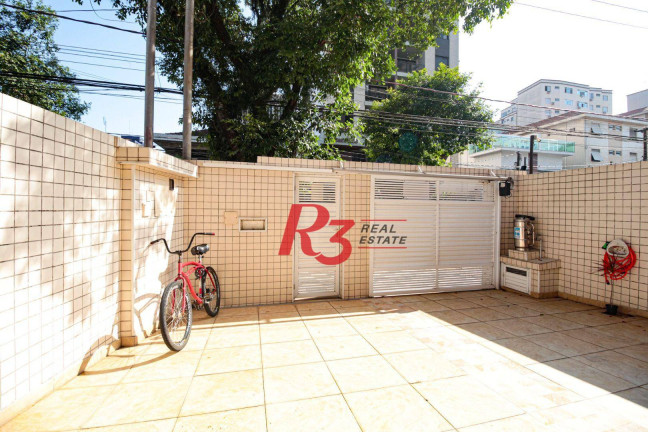 Imagem Casa com 3 Quartos à Venda, 160 m² em Embaré - Santos