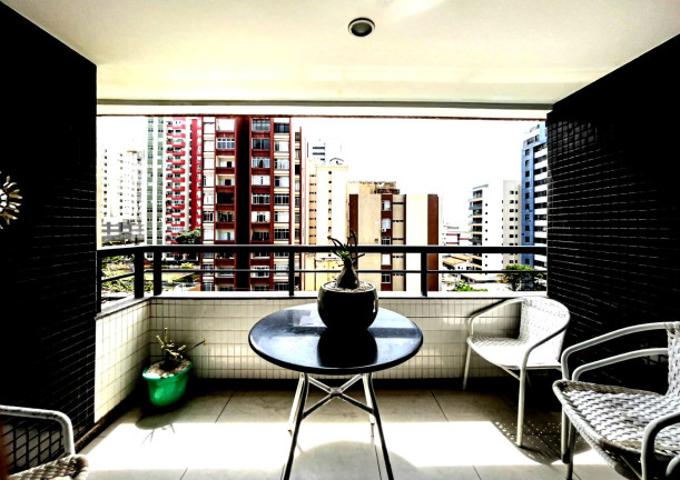 Apartamento com 2 Quartos à Venda, 95 m² em Pituba - Salvador