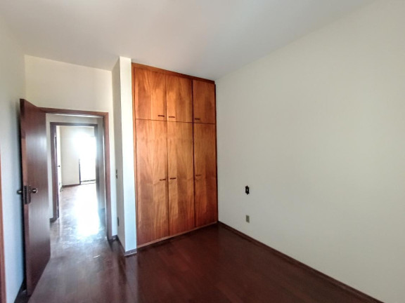 Imagem Apartamento com 3 Quartos à Venda, 142 m² em Centro - Marília Imagem Apartamento com 3 Quartos à Venda, 142 m² em Centro - Marília