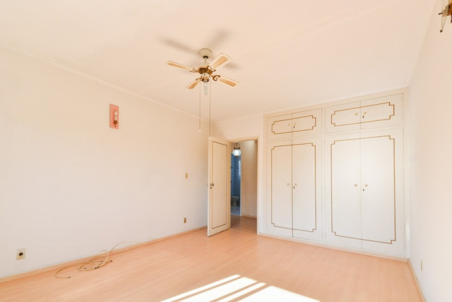 Imagem Casa com 3 Quartos à Venda, 282 m² em Bosque Da Saúde - São Paulo