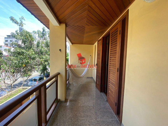 Imagem Casa com 5 Quartos à Venda, 450 m² em São Francisco - Niterói Imagem Casa com 5 Quartos à Venda, 450 m² em São Francisco - Niterói