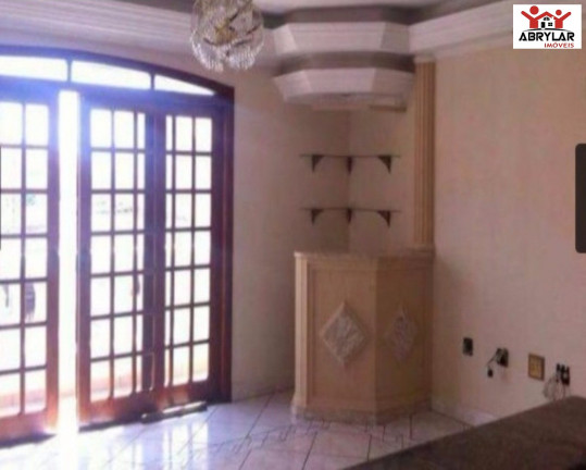 Imagem Imóvel com 3 Quartos à Venda, 600 m² em Vila Santa Terezinha - Várzea Paulista