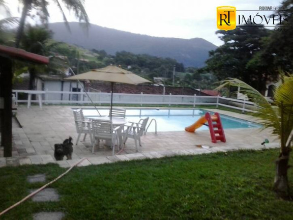 Casa com 5 Quartos à Venda, 418 m² em Ponta Grossa - Maricá