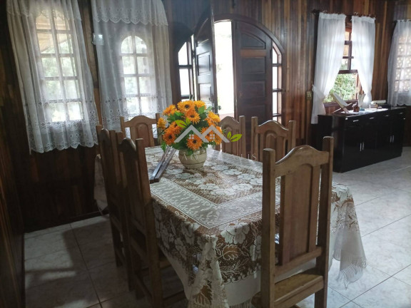 Imagem Casa com 3 Quartos à Venda, 235 m² em Jardim Embaixador - Campos Do Jordão