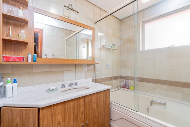 Imagem Apartamento com 3 Quartos à Venda, 157 m² em Rio Branco - Porto Alegre