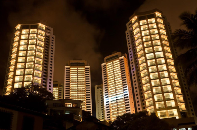 Imagem Apartamento com 3 Quartos à Venda, 235 m² em Horto Florestal - Salvador Imagem Apartamento com 3 Quartos à Venda, 235 m² em Horto Florestal - Salvador