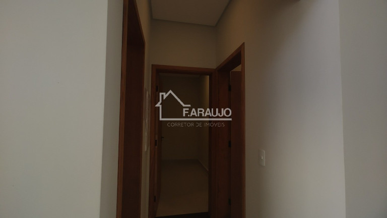Imagem Imóvel com 3 Quartos à Venda,  em Cajuru Do Sul - Sorocaba