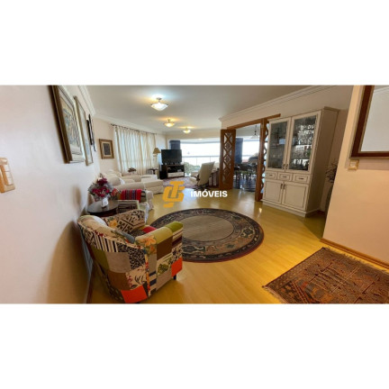 Apartamento com 4 Quartos à Venda,  em Aguarde... - Aguarde...