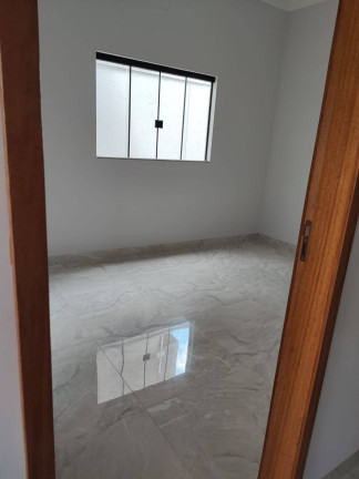 Imagem Casa com 3 Quartos à Venda, 200 m² em Loteamento Residencial Verona - Anápolis