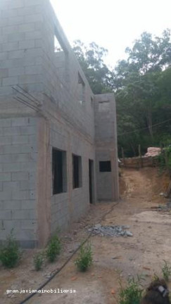 Imagem Casa à Venda, em Clube Dos Oficias - Ibiúna Imagem Casa à Venda, em Clube Dos Oficias - Ibiúna