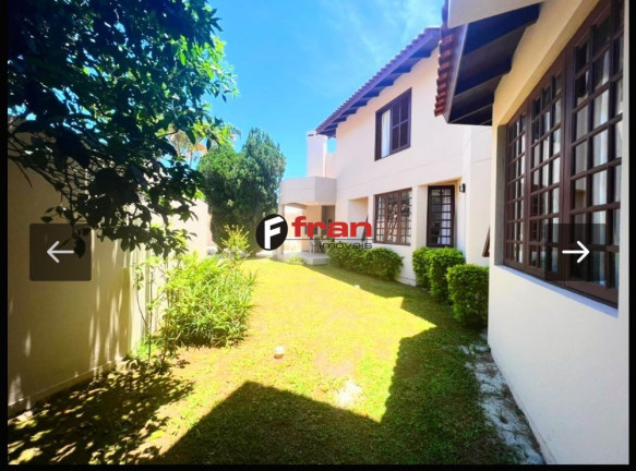 Imagem Casa com 4 Quartos à Venda, 297 m² em Córrego Grande - Florianópolis Imagem Casa com 4 Quartos à Venda, 297 m² em Córrego Grande - Florianópolis