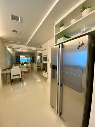 Imagem Apartamento com 3 Quartos à Venda, 186 m² em Centro - Balneário Camboriú Imagem Apartamento com 3 Quartos à Venda, 186 m² em Centro - Balneário Camboriú