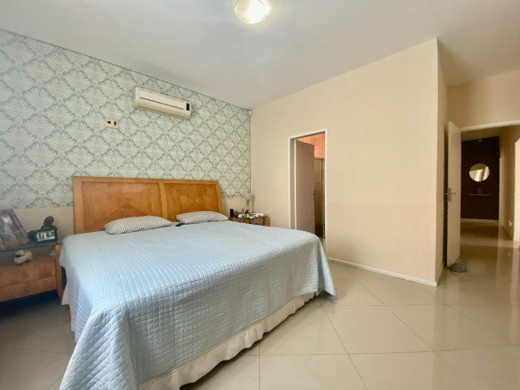 Imagem Casa com 4 Quartos à Venda, 236 m² em Capoeiras - Florianópolis Imagem Casa com 4 Quartos à Venda, 236 m² em Capoeiras - Florianópolis