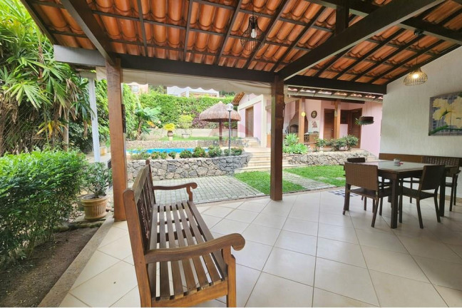 Imagem Casa de Condomínio com 3 Quartos à Venda, 324 m² em Itaipu - Niterói Imagem Casa de Condomínio com 3 Quartos à Venda, 324 m² em Itaipu - Niterói