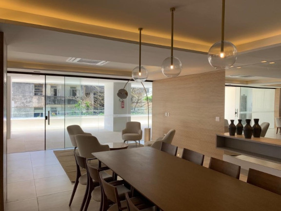 Imagem Imóvel com 1 Quarto à Venda, 48 m² em Barra - Salvador Imagem Imóvel com 1 Quarto à Venda, 48 m² em Barra - Salvador