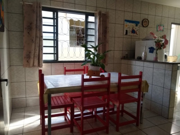 Imagem Casa com 4 Quartos à Venda, 164 m² em Centro - Jacarezinho Imagem Casa com 4 Quartos à Venda, 164 m² em Centro - Jacarezinho