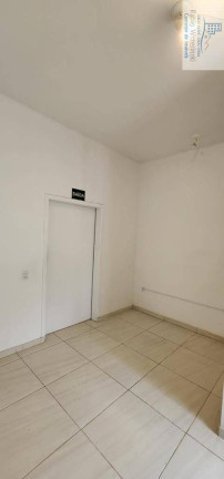 Imagem Sala Comercial para Alugar, 16 m² em Anita Garibaldi - Joinville Imagem Sala Comercial para Alugar, 16 m² em Anita Garibaldi - Joinville
