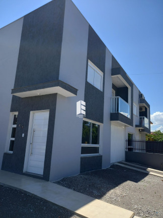 Imagem Casa com 3 Quartos à Venda, 110 m² em Camobi - Santa Maria