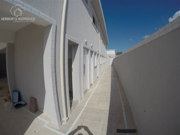 Imagem Casa com 2 Quartos à Venda, 43 m² em Guilhermina - Praia Grande