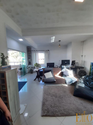 Imagem Casa com 3 Quartos à Venda, 335 m² em Praia Dos Amores - Balneário Camboriú Imagem Casa com 3 Quartos à Venda, 335 m² em Praia Dos Amores - Balneário Camboriú