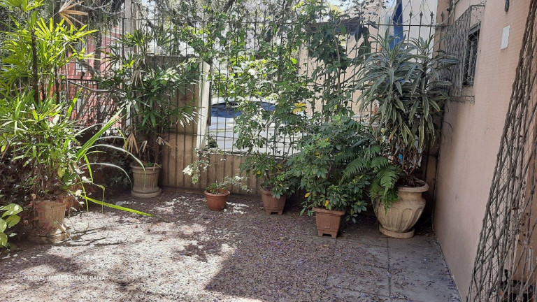 Imagem Apartamento com 2 Quartos à Venda, 75 m² em Independência - Porto Alegre Imagem Apartamento com 2 Quartos à Venda, 75 m² em Independência - Porto Alegre