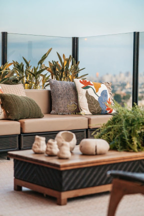 Imagem Casa com 4 Quartos à Venda, 600 m² em Residencial Mendanha - Goiânia Imagem Casa com 4 Quartos à Venda, 600 m² em Residencial Mendanha - Goiânia