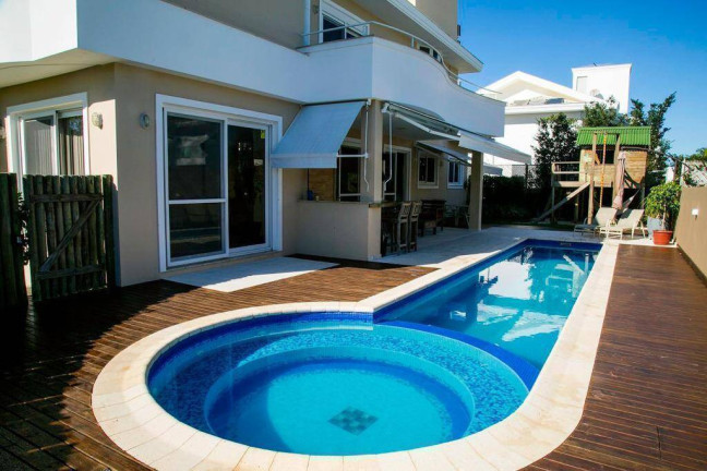 Imagem Casa com 4 Quartos à Venda, 436 m² em Jurerê - Florianópolis