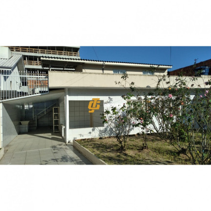 Casa com 3 Quartos à Venda, 252 m² em Centro - Balneário Camboriú